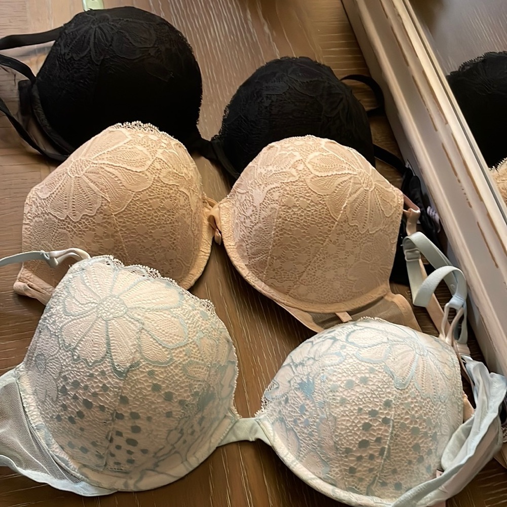Victoria secret push-up bras